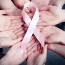 Ruban illustrant le cancer du sein